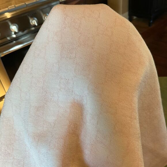 NWT & Box Gucci GG Scarf 💕 - Picture 7 of 9